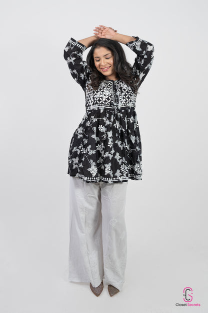 Mulmul cotton short kurti Black