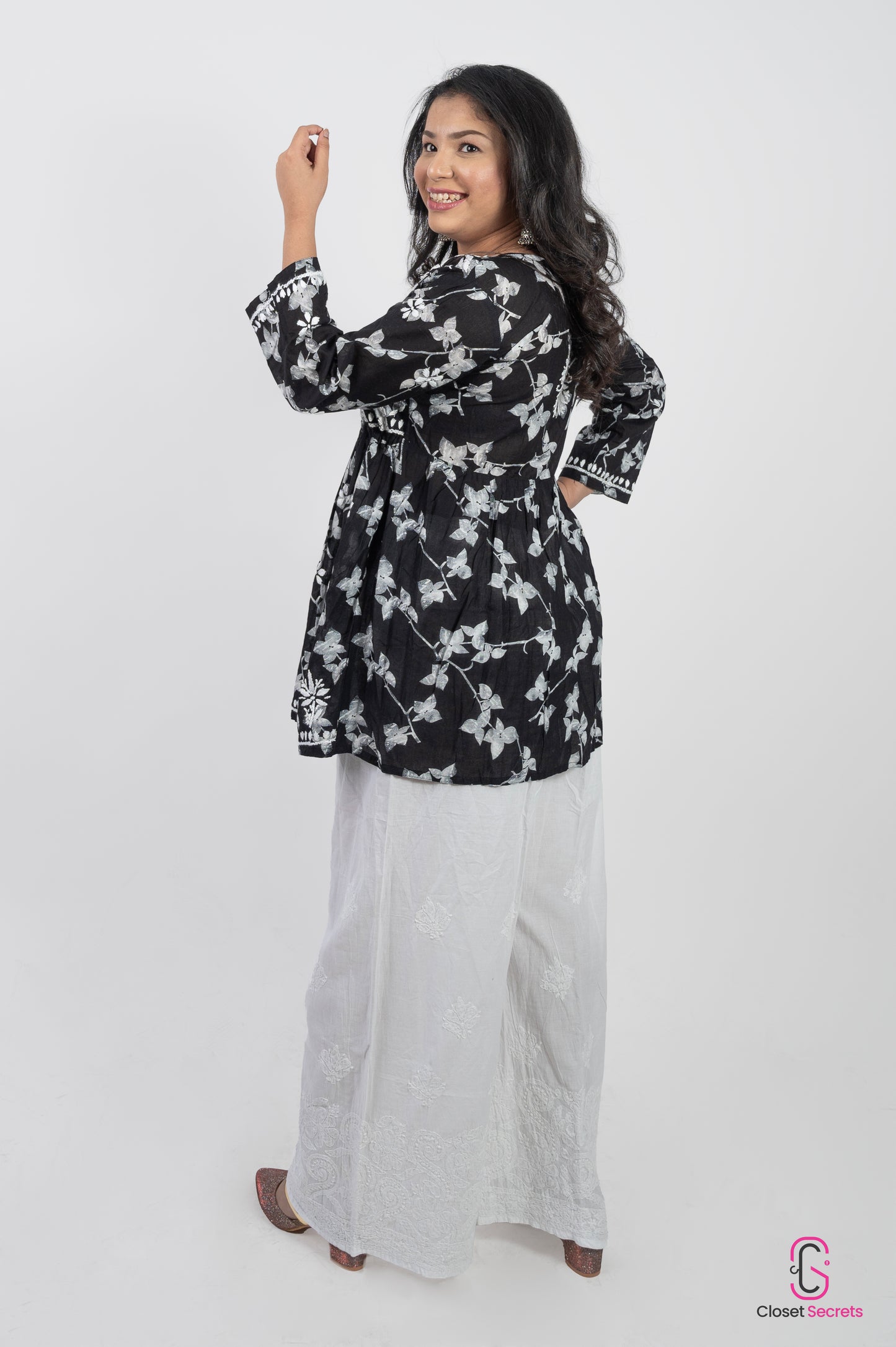 Mulmul cotton short kurti Black