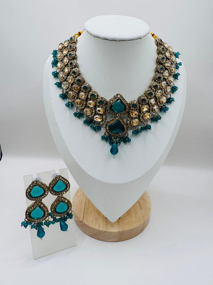 Antique Gold Kundan Necklace Set with Teal Stones