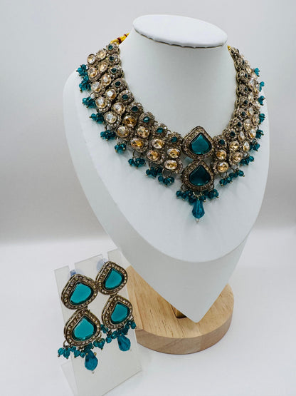 Antique Gold Kundan Necklace Set with Teal Stones