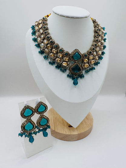 Antique Gold Kundan Necklace Set with Teal Stones