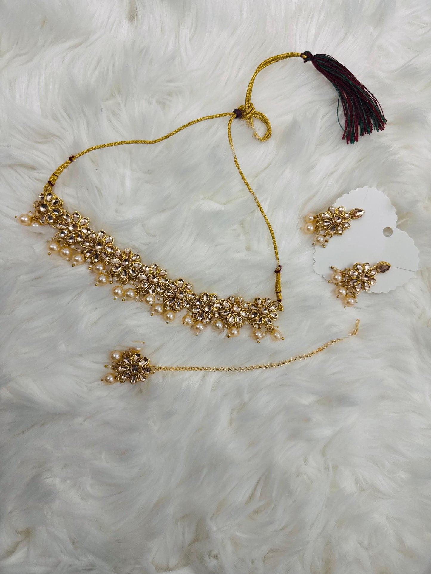 Premium Pearl Necklace Choker – Elegant Statement Jewellery