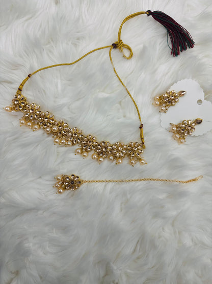 Premium Pearl Necklace Choker – Elegant Statement Jewellery