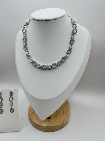 Clear Crystal Necklace Set – Premium Statement Jewelry