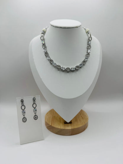 Clear Crystal Necklace Set – Premium Statement Jewelry