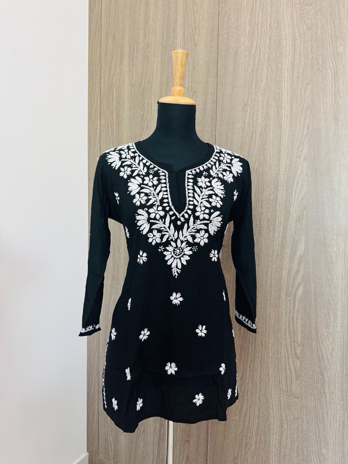 Handmade Mulmul Cotton Chikankari Kurti