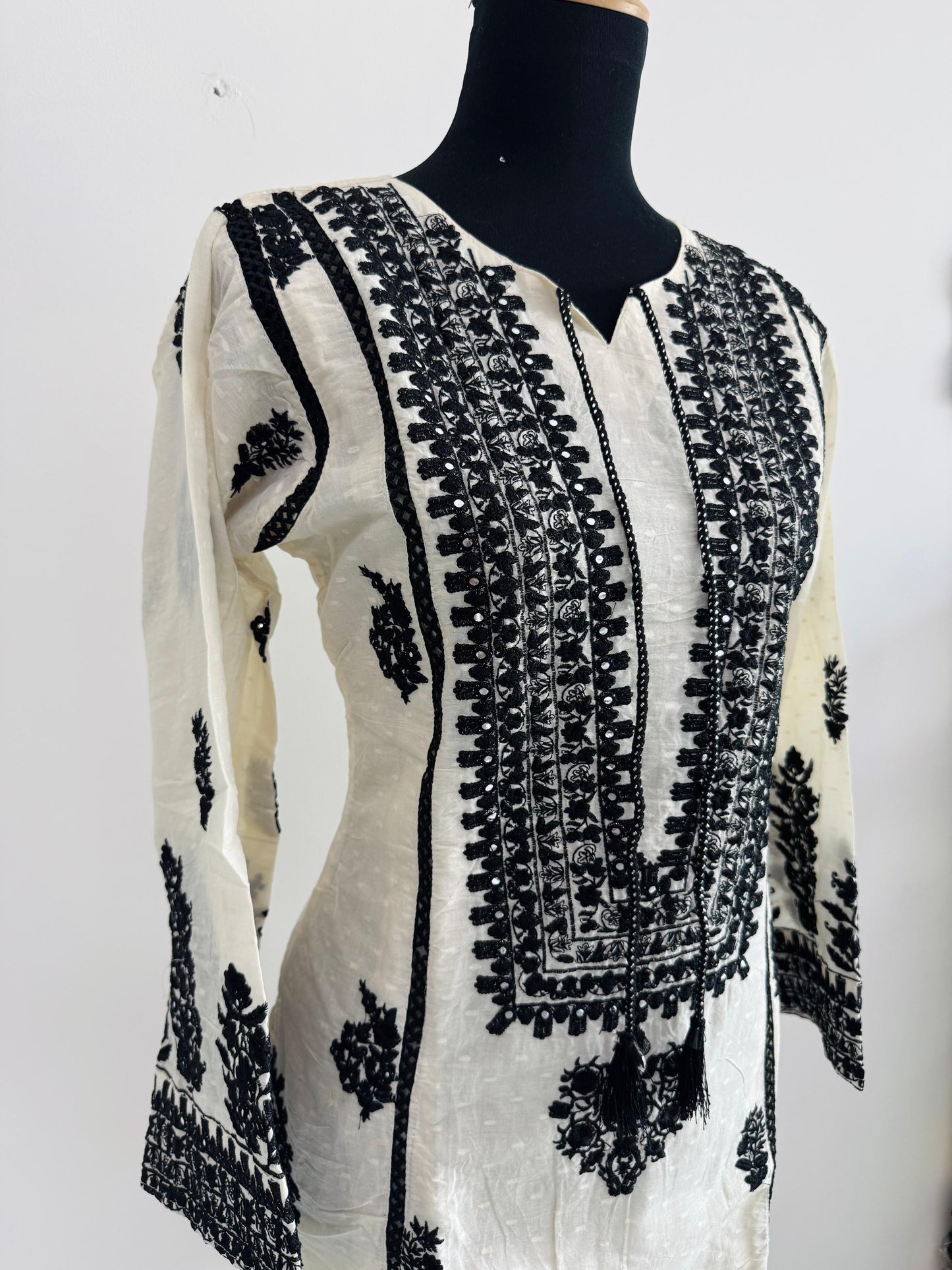 Beige Cotton Coat Set with Black Embroidery