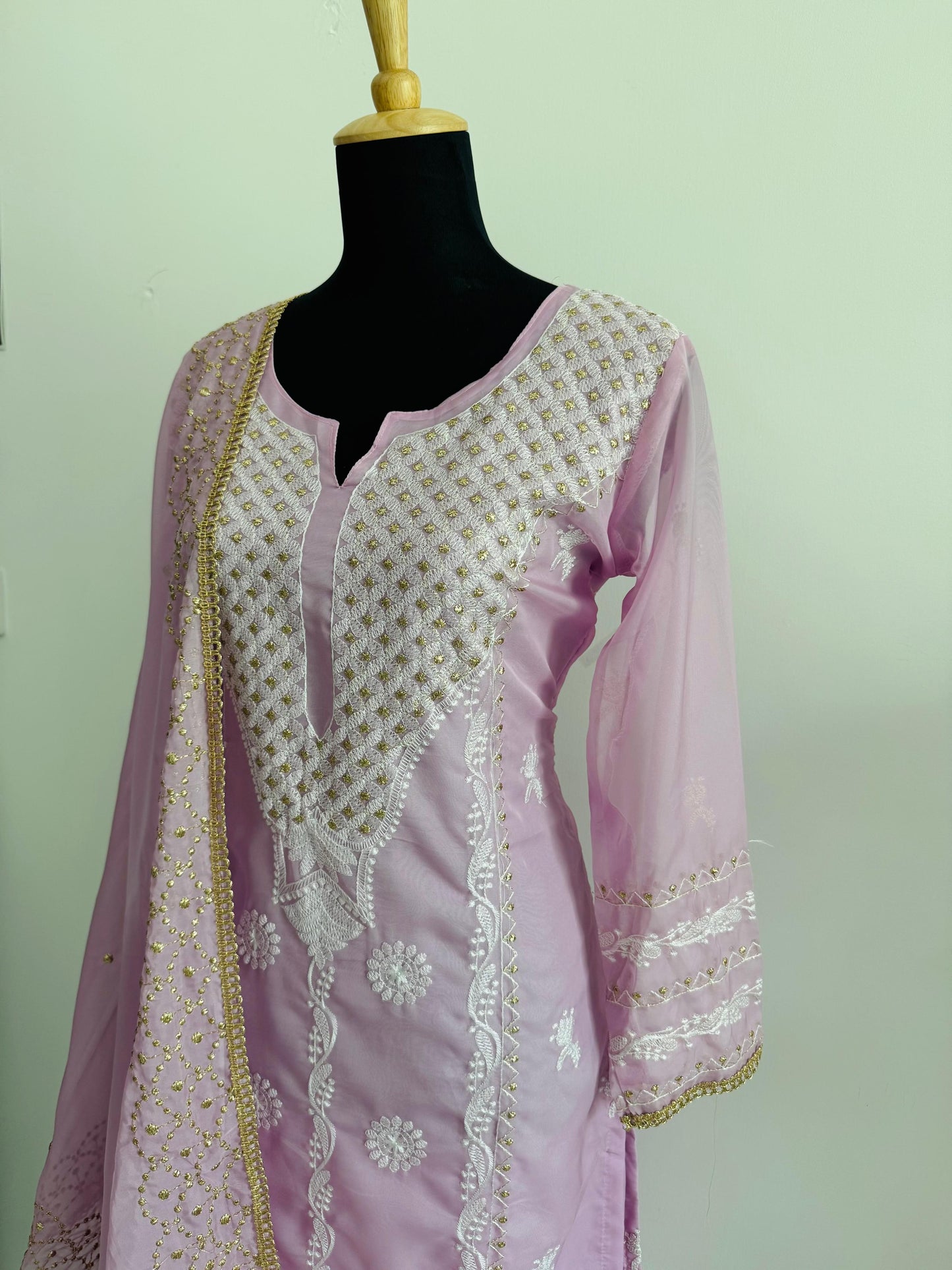 بدلة تابي اورجانزا | أسرار الخزانة